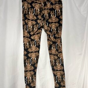 Lularoe TC( tall & curvy) leggings Elephant design